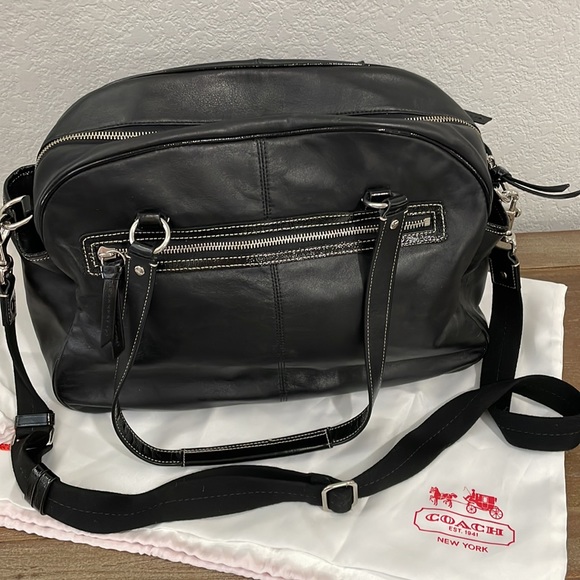 Coach B1276-F18374 Addison Black Leather Diaper/Travel Bag changing pad Purse - Picture 4 of 11